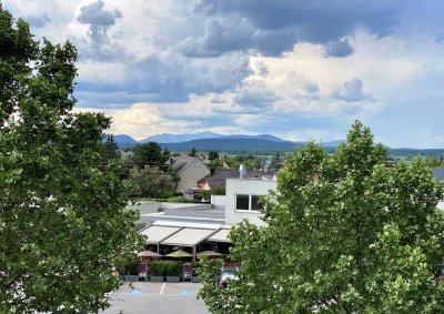 Sonnige Wohnung mit Schneebergblick