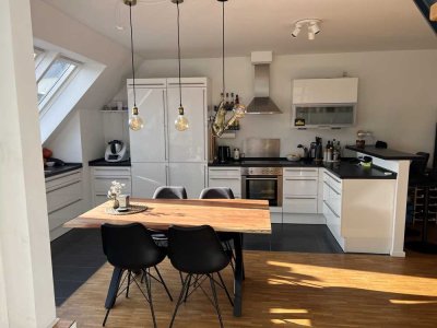 Helle Maisonette Wohnung in Hamburg-Eimsbüttel