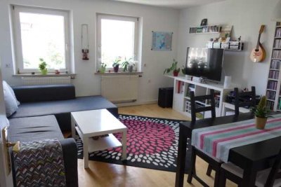 Zentrum - Helle, top geschnitten Top- 3-Zi. Whg.  Balkon, EBK ggf. WG