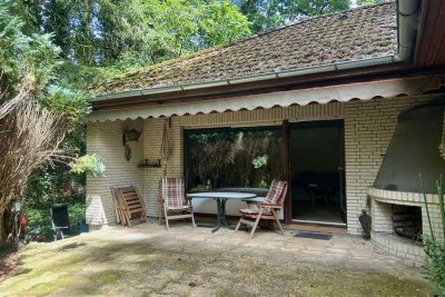 Zögern Sie nicht: Renovierungsbedürftiges Einfamilienhaus samt Garten in Feldrandlage