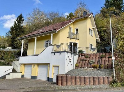 Einfamilienhaus in Nettersheim-Holzmülheim mit Garten und Kamin