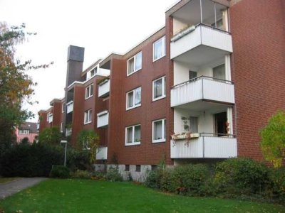 Schöne 4-Zimmer-Wohnung in ruhiger Wohnanlage sucht nette Familie