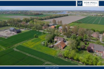 Ihr Projekt auf dem Land – sanierungsbedürftiges Landhaus mit großer Scheune bei Greetsiel