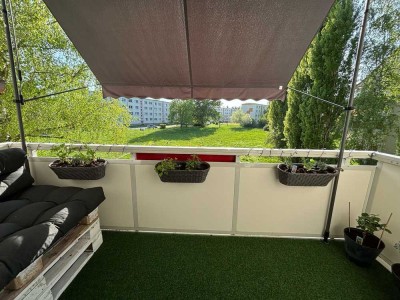 Freundliche 3-Zimmer-Wohnung mit Balkon in Borna