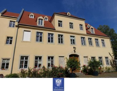 Ein Traum wird wahr! Märchenhaft Wohnen im Schloss Zehista!
