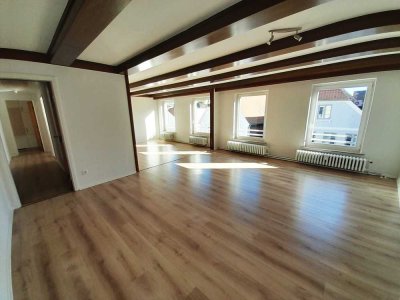 FLENSBURG-ALTSTADT/  SONNIGE, ZENTRAL GELEGENE 3 ZIMMER STADTWOHNUNG