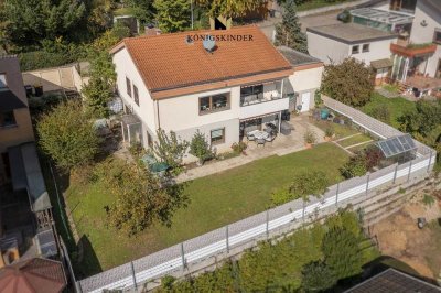 Albblick garantiert - Einfamilienhaus mit ELW in top Lage