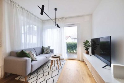Vollmöblierte 2-Zi. Design Wohnung mit Westterrasse, EBK u. Keller, Baujahr 2019