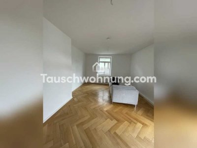 Tauschwohnung: Tausche 1,5 Zimmer Altbau-Wohnung mit Balkon im Westend