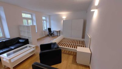 Wohnloft für zwei in einer Luxus-WG mit Dachterrasse in kernsaniertem Denkmal