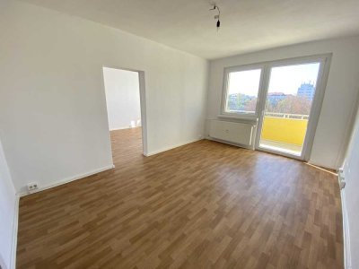 ** Helle 2-RWG im 1.OG - Tageslichtbad mit Dusche & Balkon  ** WE 14 **