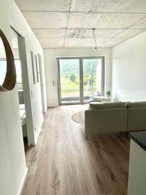 Teilmöblierte 2-Zi-Whg mit Balkon (C28)