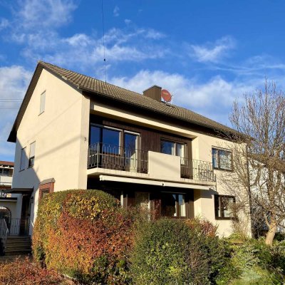 Groß -Gepflegt- Gelegenheit - solides Haus mit großem Garten und Doppelgarage