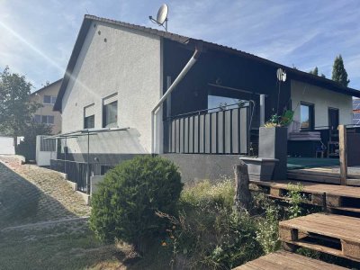 Helle Erdgeschosswohnung mit Garten in ruhiger Feldrandlage