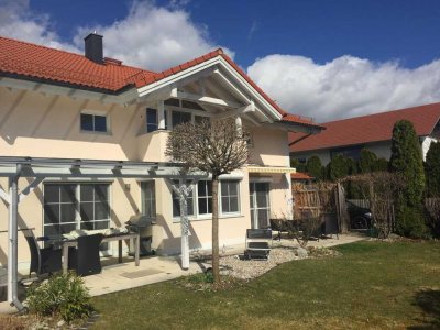 Architekten-Traumhaus in perfekter Lage mit optionalem, angrenzendem 1000m2 Grundstück