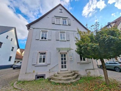 Freistehendes 3-Fam.-Haus in der Innenstadt von Adelsheim