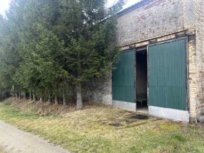 Dreiseitenhof vor den "Toren Dresdens"