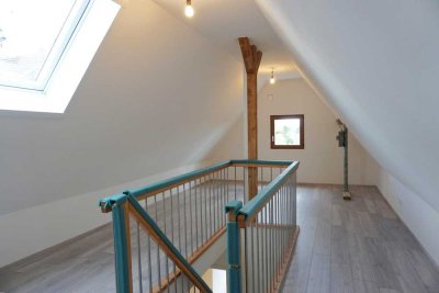 Schöne 4-Zimmer-Wohnung mit einem Balkon und toller Aussicht in Schopfloch