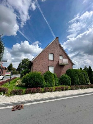 Privatverkauf - Ein- oder Zweifamilienhaus, modernisiert - Top Lage , Freistehend