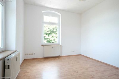 Schöne 2-Raumwohnung mit Tageslichtbad und Stellplatz!