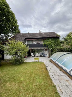 Schönes Ein- oder Zweifamilienhaus mit Pool in Benthe