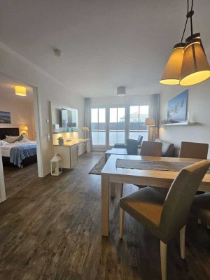 Ferienwohnungsvermietung erlaubt! Traumhafte 2-Zimmer-Wohnung in erster Reihe am Meer zu verkaufen!