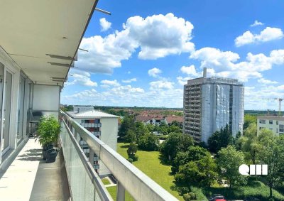 Helle 2-Zimmer-Wohnung mit Balkon und Ausblick in Unterschleißheim – Tiefgaragenstellplatz inklusive