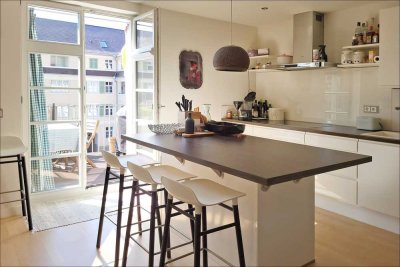Wohnen mit Stil & auf hohem Niveau – 3,5-Zimmer mit Top-Ausstattung, EBK & zwei Balkonen!