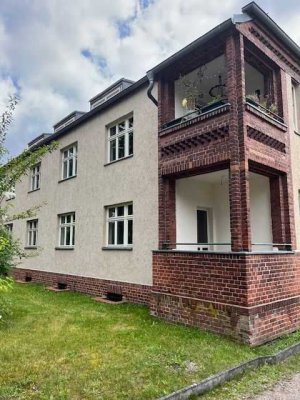 Schöne 4 -Zimmerwohnung mit Blick ins Grüne