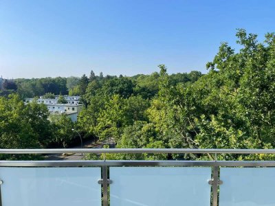 Sonnige Wohnung mit Südbalkon zwischen Kleinmachnow & Zehlendorf unweit des Behring-Krankenhaus