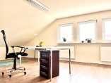 � Büro mit Blick in die Weinberge – ab 01.10. frei
