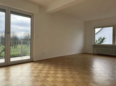 Attraktive 4-Zimmer-Wohnung mit Balkon und Garage