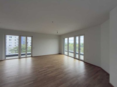 Luxuriöses 4-Zimmer-Penthouse mit riesen Terrasse und Blick auf die Rheinpromenade und Mainz