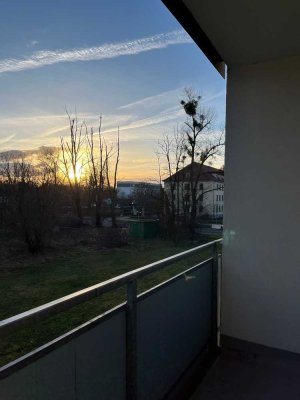 AKTION! 1 Monat netto Miete sparen! 3-Raumwohnung Balkon mit Blick ins Grüne