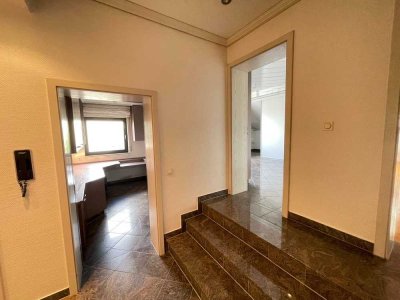 Traumhaus  mit Einliegerwohnung oder flexibler Gewerbeeinheit zur individuellen Nutzung
