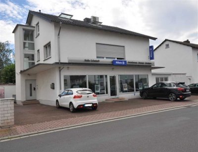 ***Exklusive 3ZBK im 1. OG  mit großer Dachterrasse***ruhige Lage