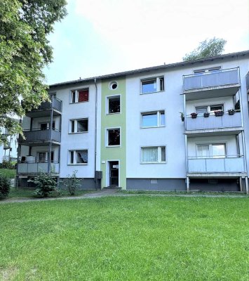 Gemütliche 2-Zi.-Whg. mit weißem Tageslichtbad und Balkon, frei ab 01.09.