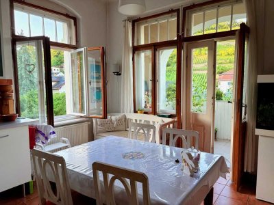 traumhafte 5-Zimmer-Wohnung in Radebeuler Villa
