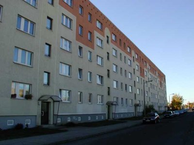 3-Raum-Wohnung mit Balkon und Dusche