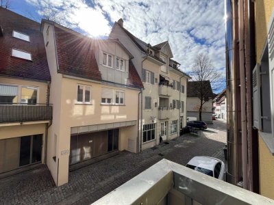 Zwei Zimmer Altstadtwohnung mit Balkon