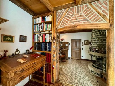 Fachwerk trifft Freiraum - Haus mit Charakter, Garten, Garage und kreativem Dachgeschoss