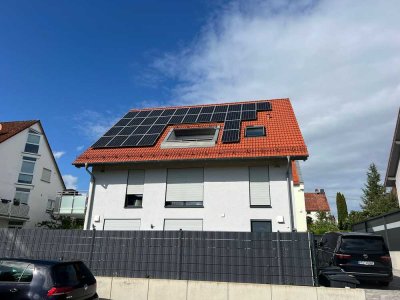 Bezugsfertige,  moderne  4 Zimmerwohnung mit Garten