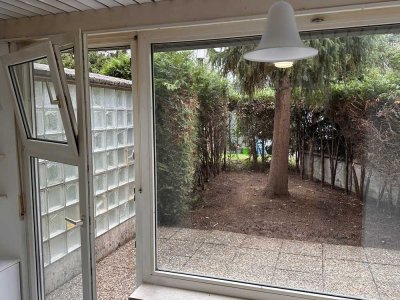 Sehr schöne Gartenwohnung, teilmöbliert, 1,5 Zimmer