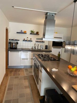 Exklusive 2-Zimmer-Wohnung mit Balkon in Leverkusen