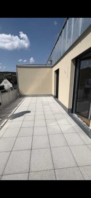 Ansprechende 3-Zimmer-Wohnung mit Balkon und EBK in Lauda-Königshofen
