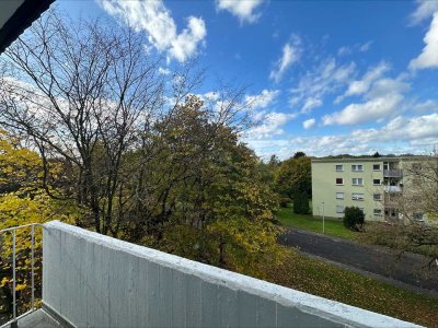 Schöne 3-Zimmer-Wohnung mit Balkon!