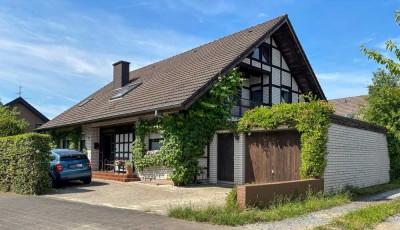 Einfamilienhaus mit vermieteter Einliegerwohnung und idyllischem Garten***4215 G in Steinhagen