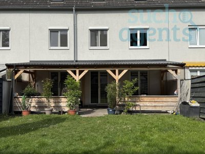 Reihenhaus mit großem Garten, Garage und vollunterkellert in ruhiger Lage