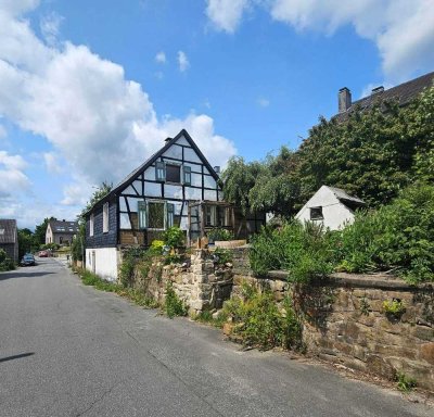 Renovierungsbedürftiges Haus in top Lage von Bochum-Stiepel