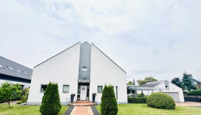 Architektenvilla in Schiffs-Optik mit Blick auf Köln